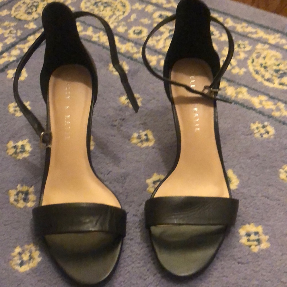 Ankle Strap Open-Toed Sandal Size 6